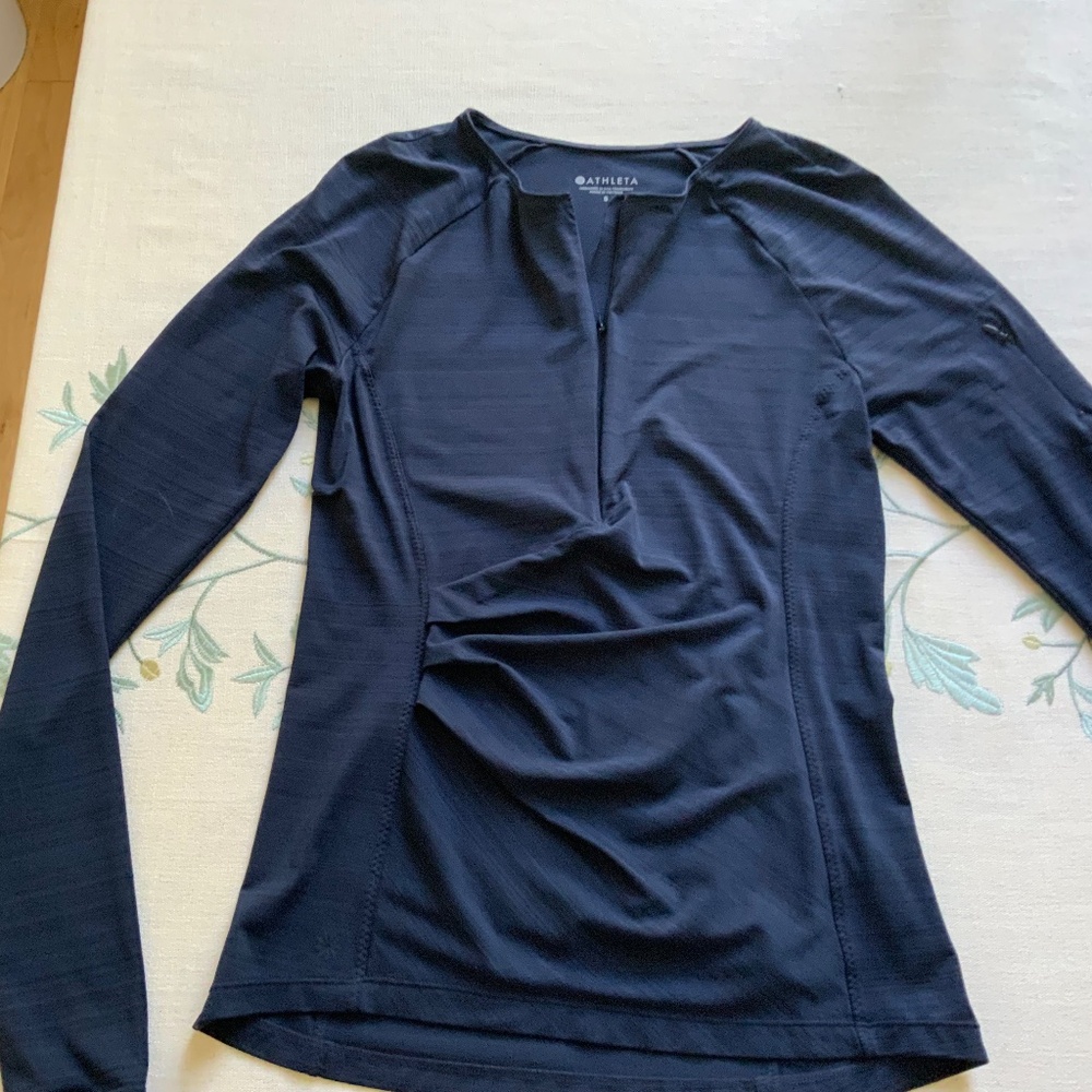 ATHLETA HALF ZIP LONG SLEEVE NAVY TOP $25